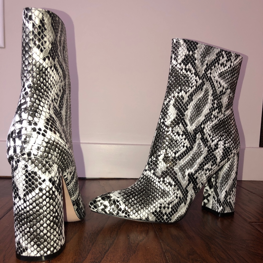 Pointed Toe Snakeskin Booties - Picture 1 of 2